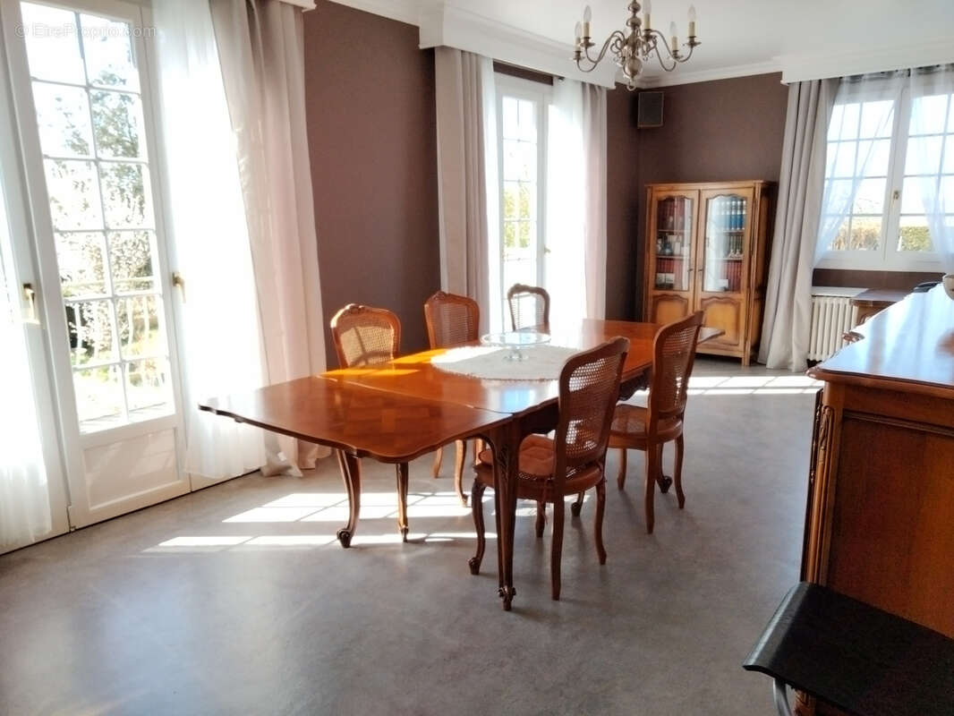 Maison à BREVAL