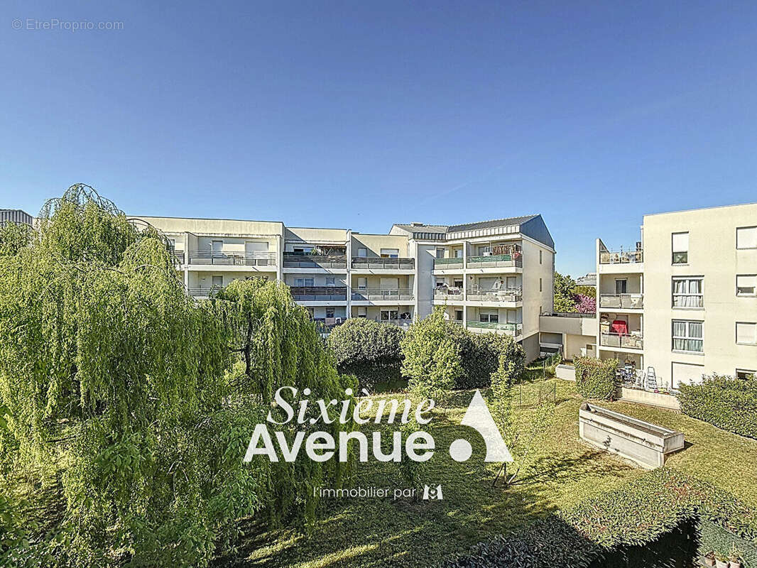 Appartement à VAULX-EN-VELIN