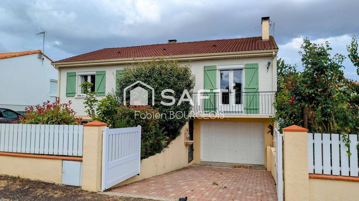 Photo 1 - Maison à LE POIRE-SUR-VIE