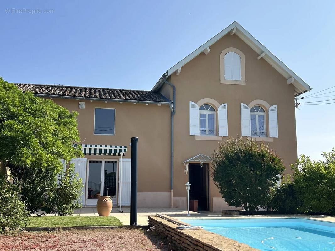 Maison à CORCELLES-EN-BEAUJOLAIS