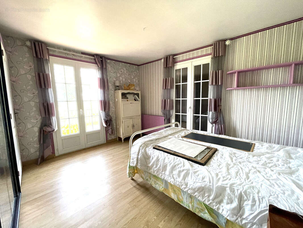 Maison à SAINT-PEY-D&#039;ARMENS
