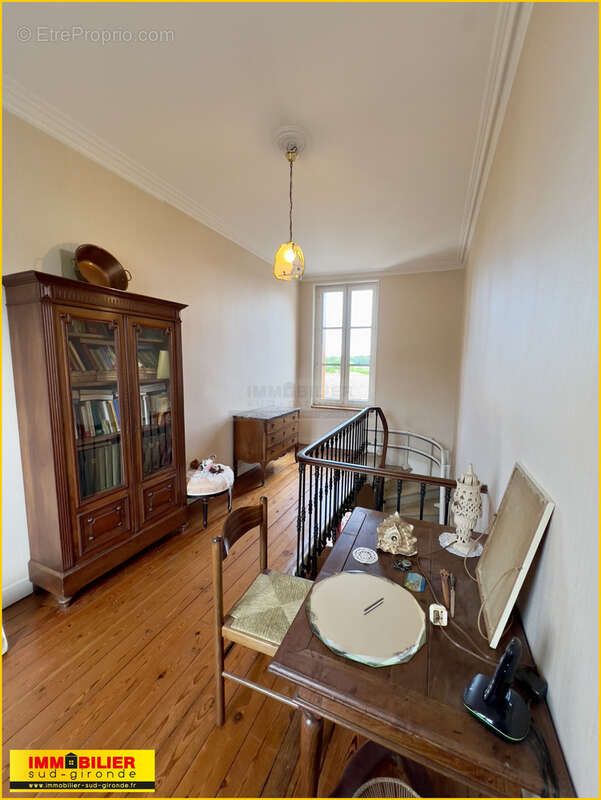 Maison à CERONS