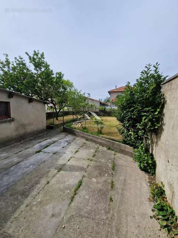 Maison à SALINDRES