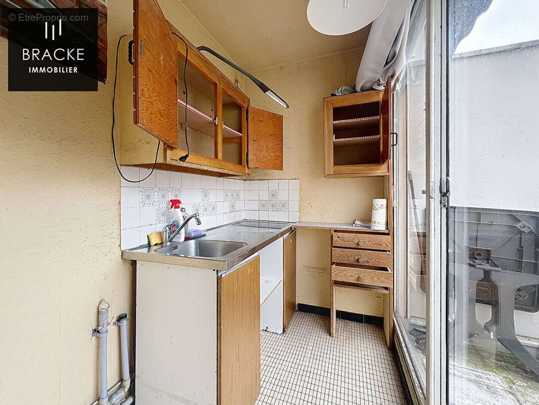 Appartement à COURBEVOIE