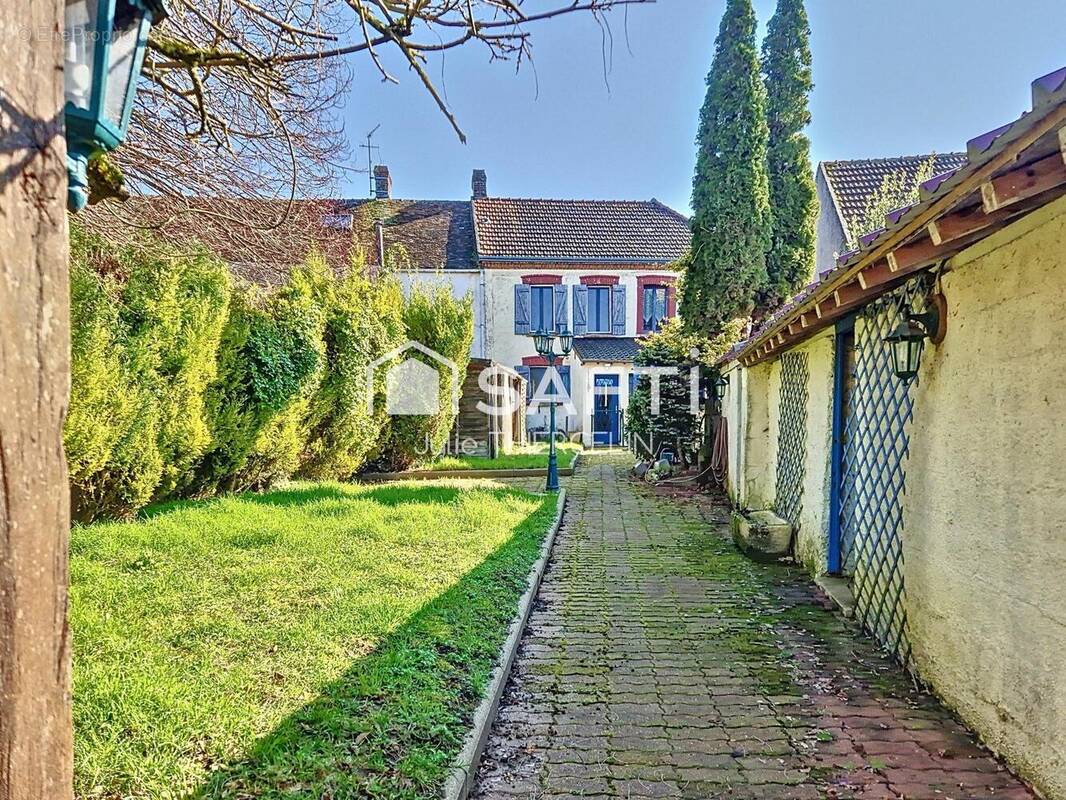Photo 1 - Maison à PUISEAUX