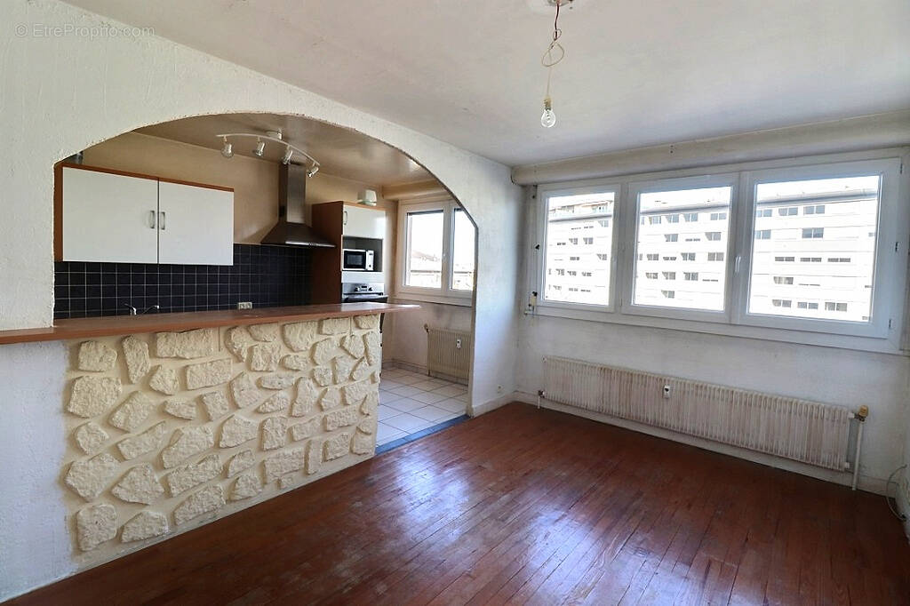 Appartement à CLERMONT-FERRAND