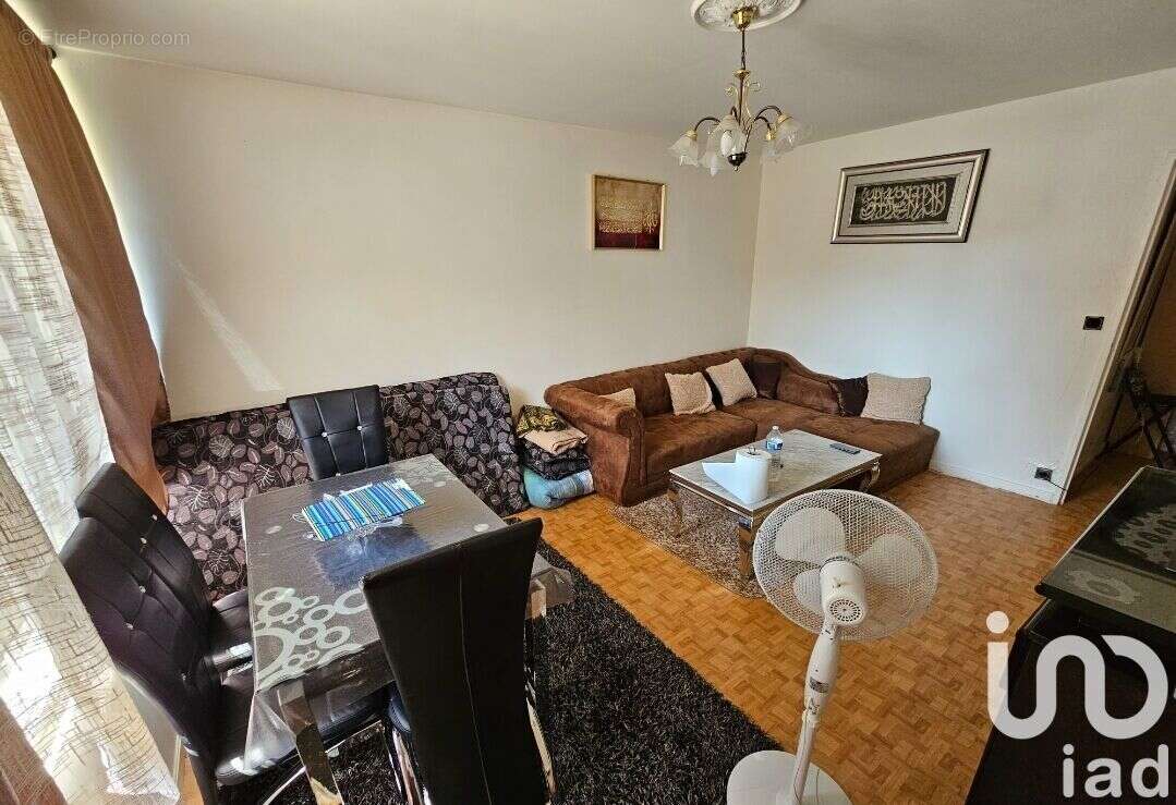 Photo 7 - Appartement à AUBERVILLIERS