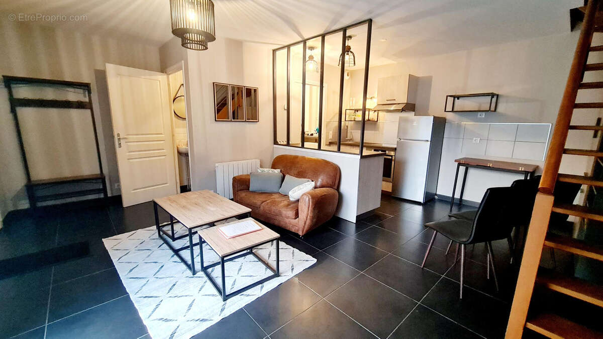 Appartement à PONT-L&#039;EVEQUE