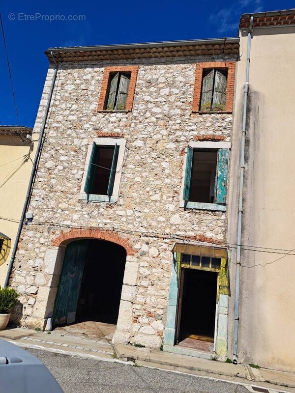 Maison à SAINT-BAUZILLE-DE-PUTOIS