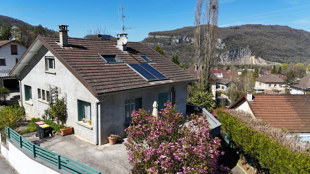 Maison à DORTAN