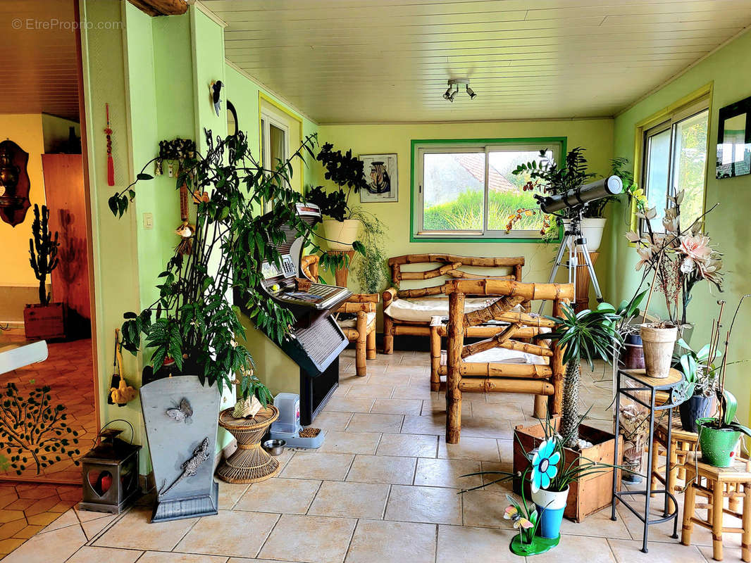 Maison à ENGLEFONTAINE