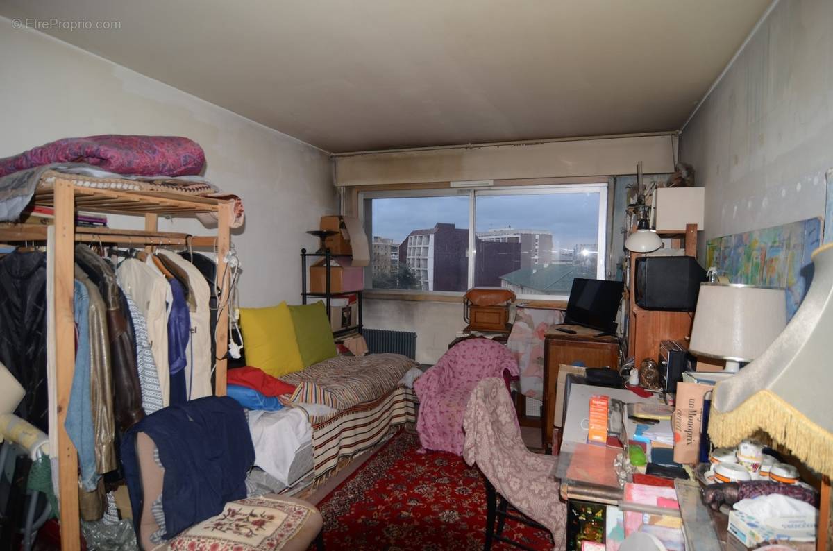 Appartement à PARIS-14E