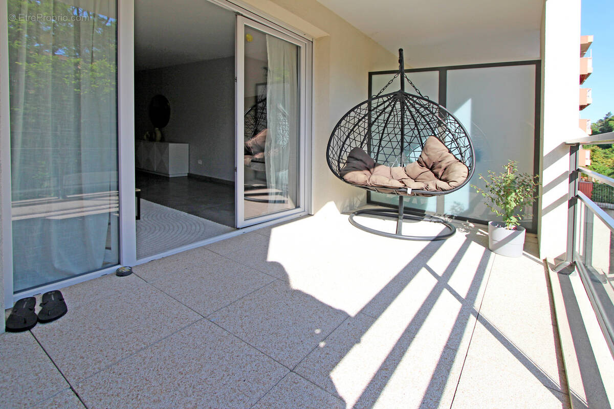 Appartement à VILLENEUVE-LOUBET