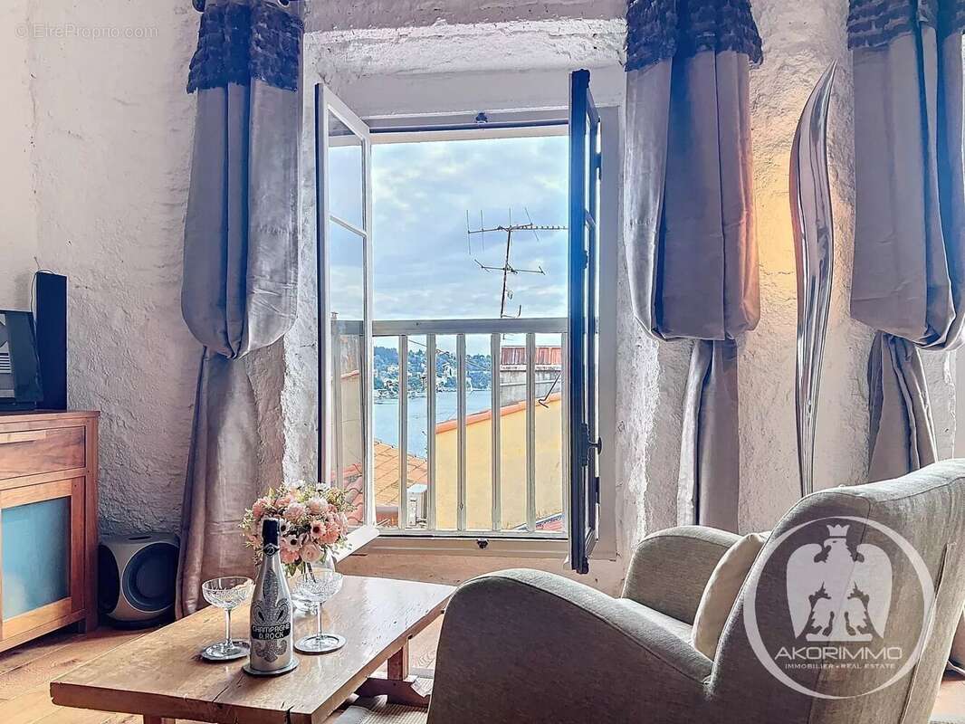 Appartement à VILLEFRANCHE-SUR-MER