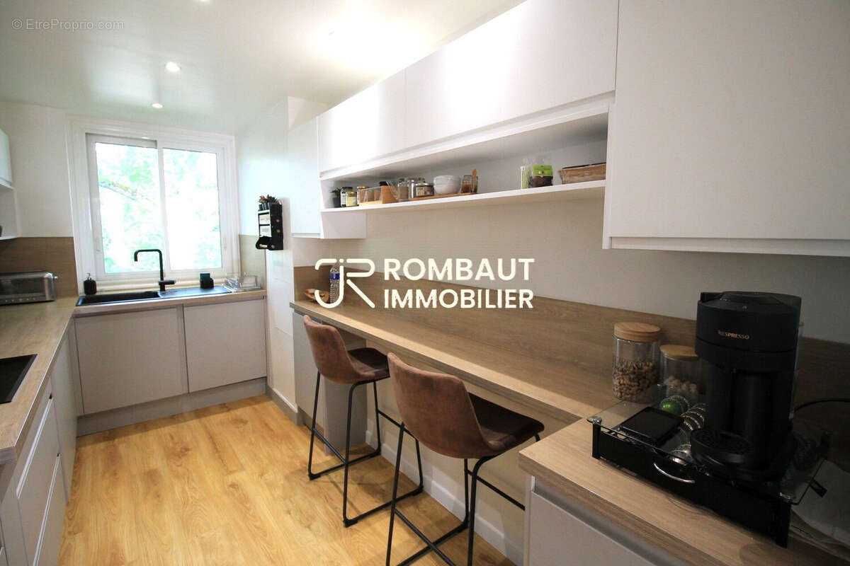 Appartement à LA CELLE-SAINT-CLOUD