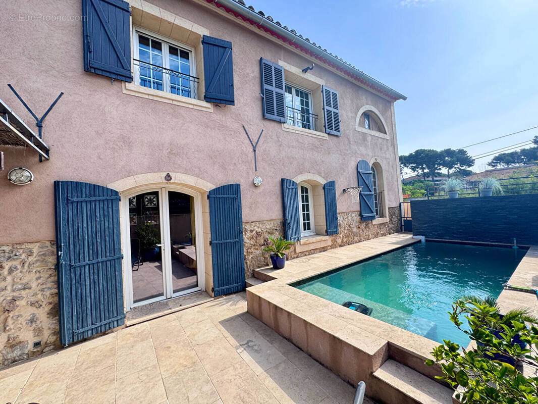 Maison à OLLIOULES