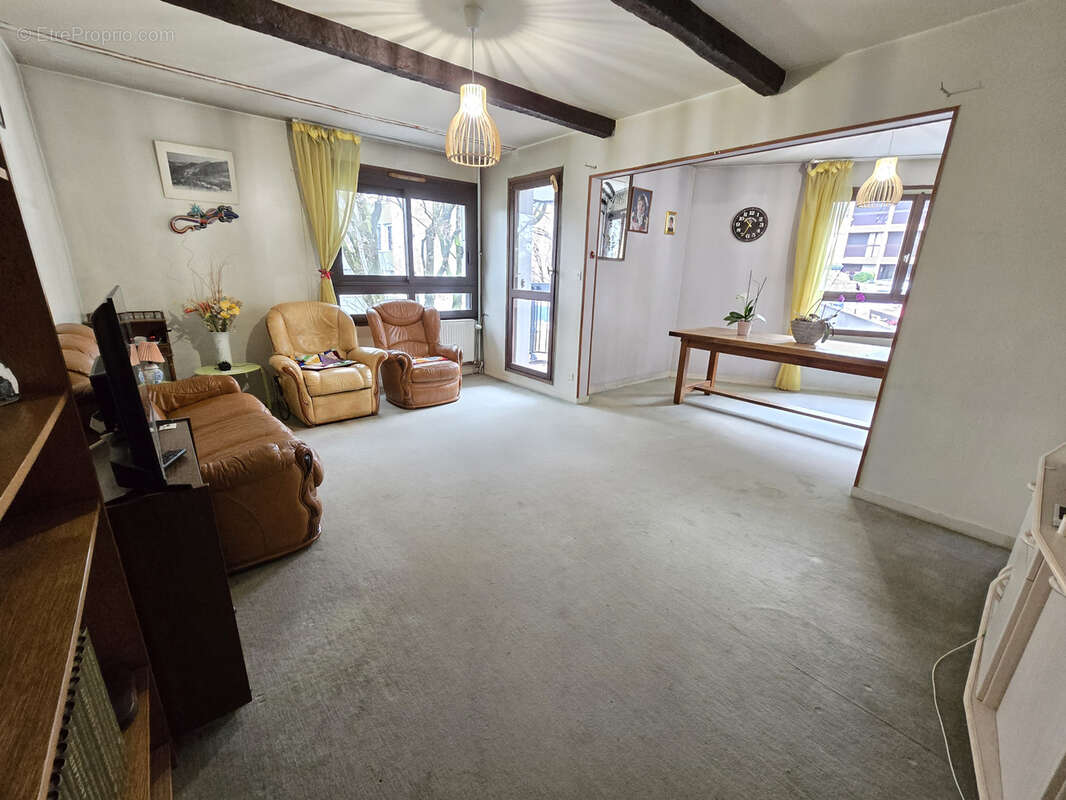 Appartement à MEYTHET