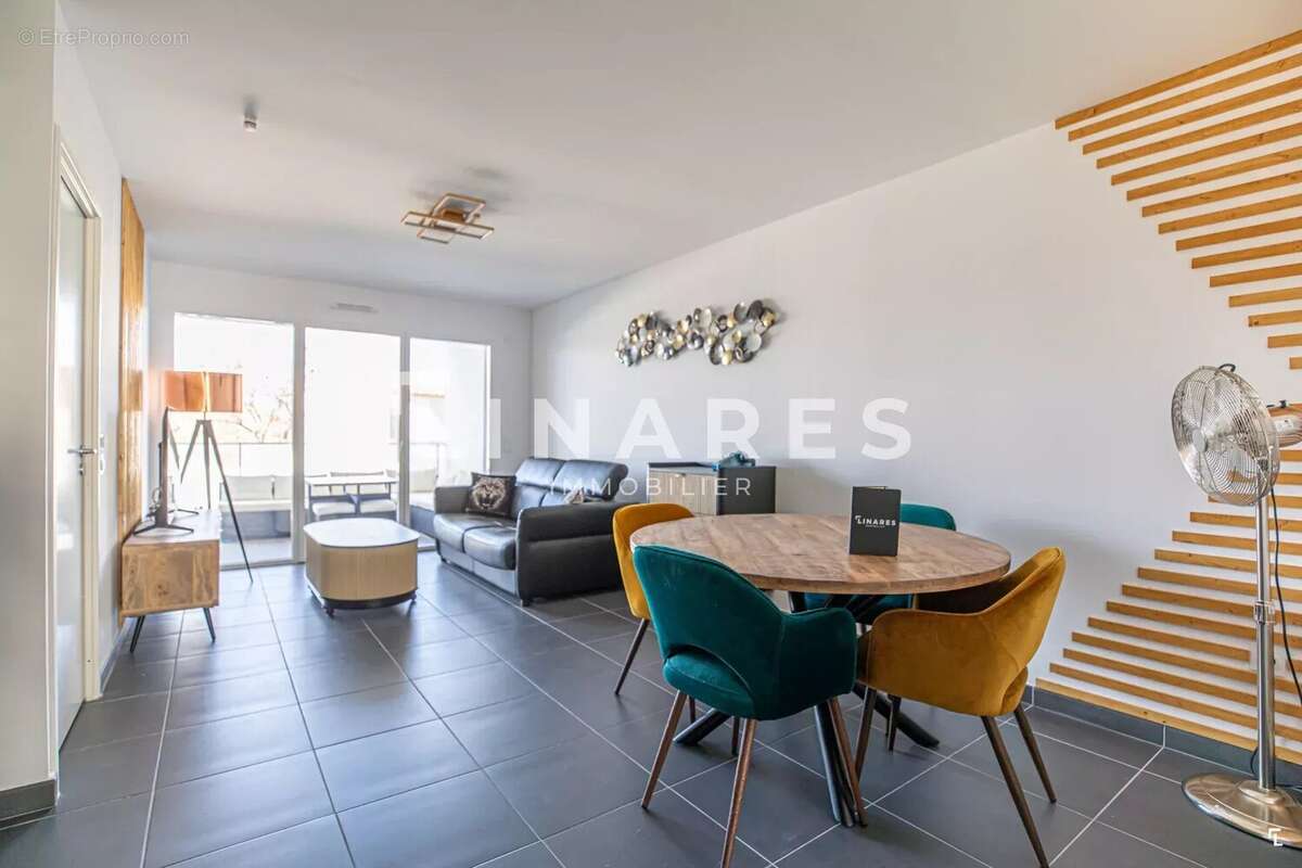 Appartement à MARSEILLE-8E