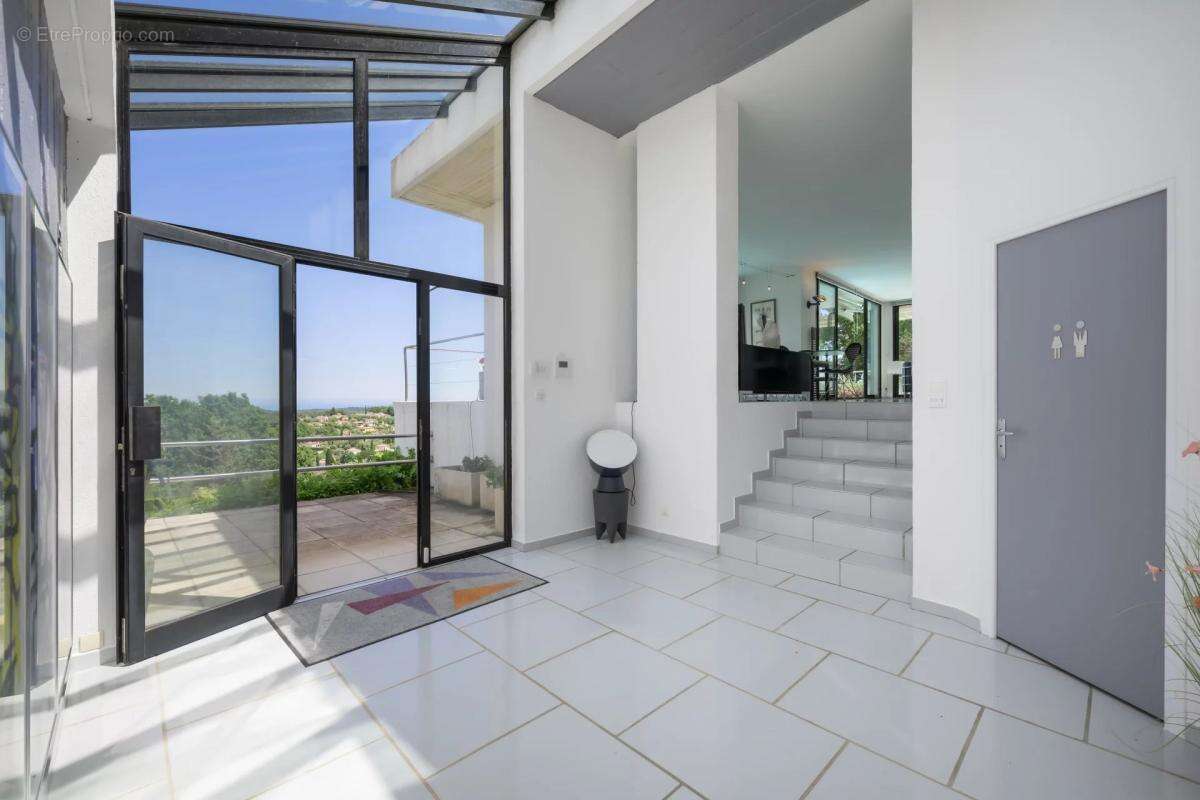 Maison à LE ROURET