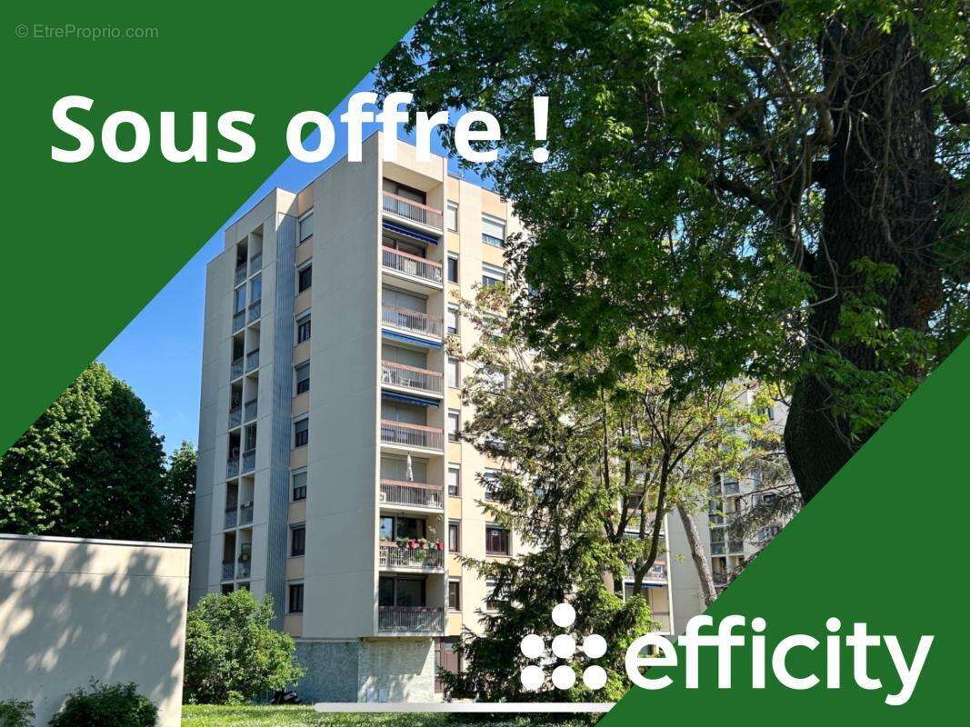 Appartement à SAINT-GENIS-LAVAL
