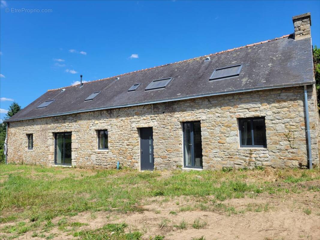 Maison à MESLAN