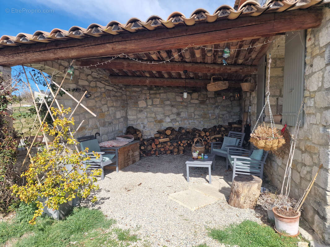 Maison à TAULIGNAN