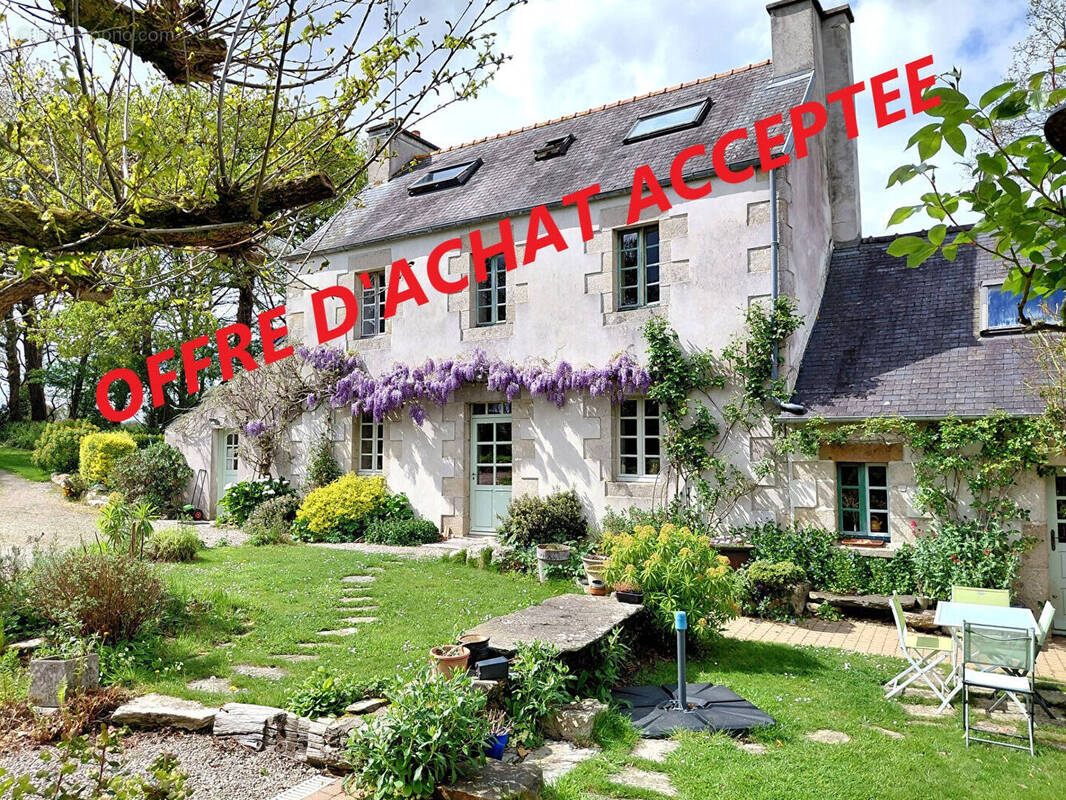 Maison à PLOUIGNEAU