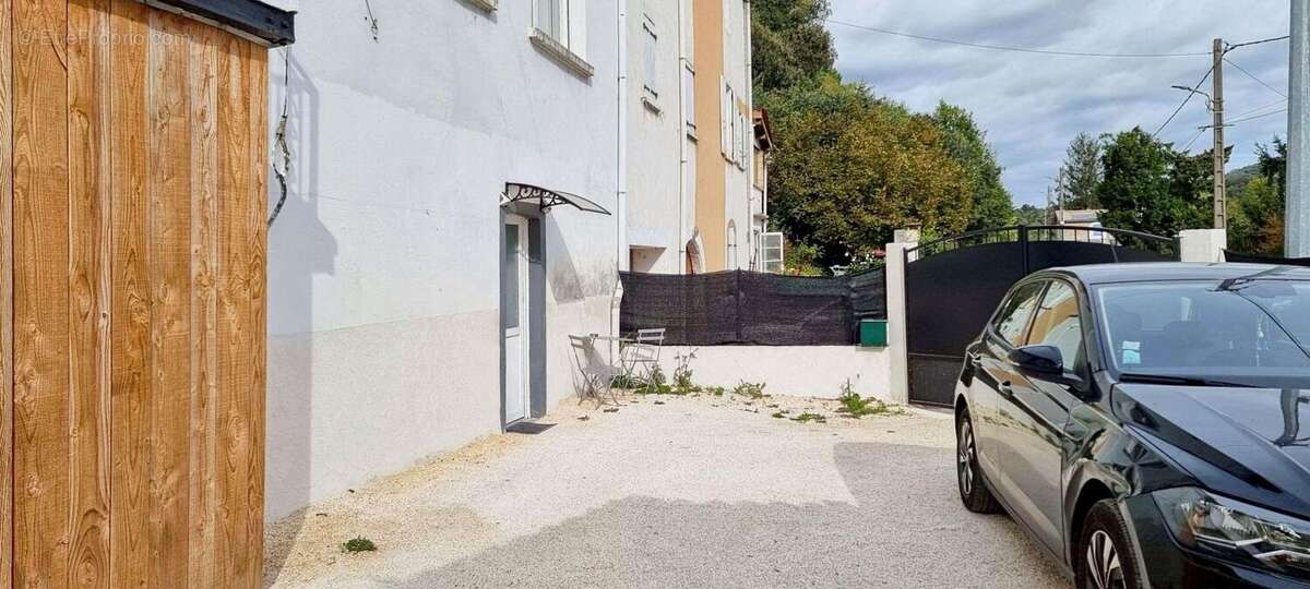 Maison à CENDRAS