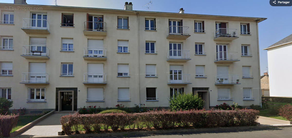 Appartement à FOUGERES