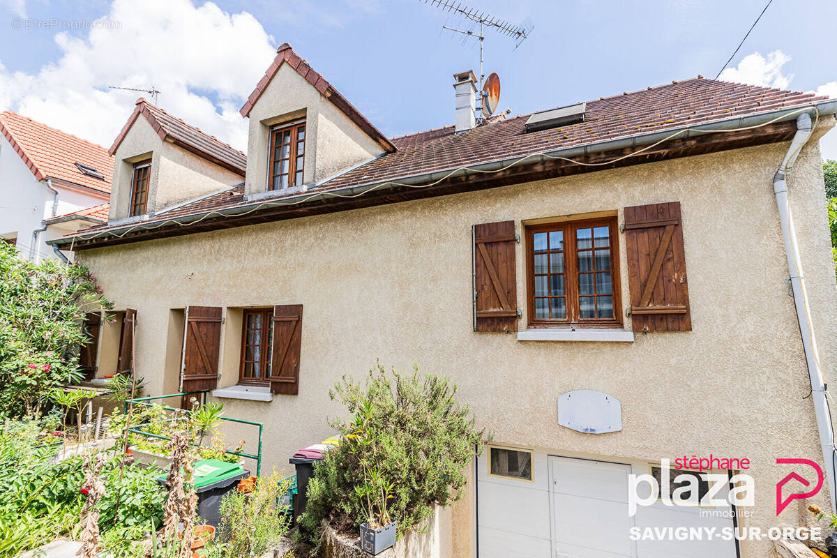 Maison à SAVIGNY-SUR-ORGE