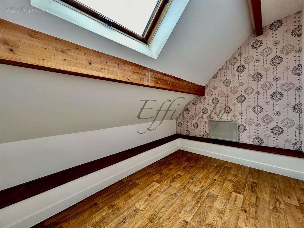 Appartement à CLAYE-SOUILLY
