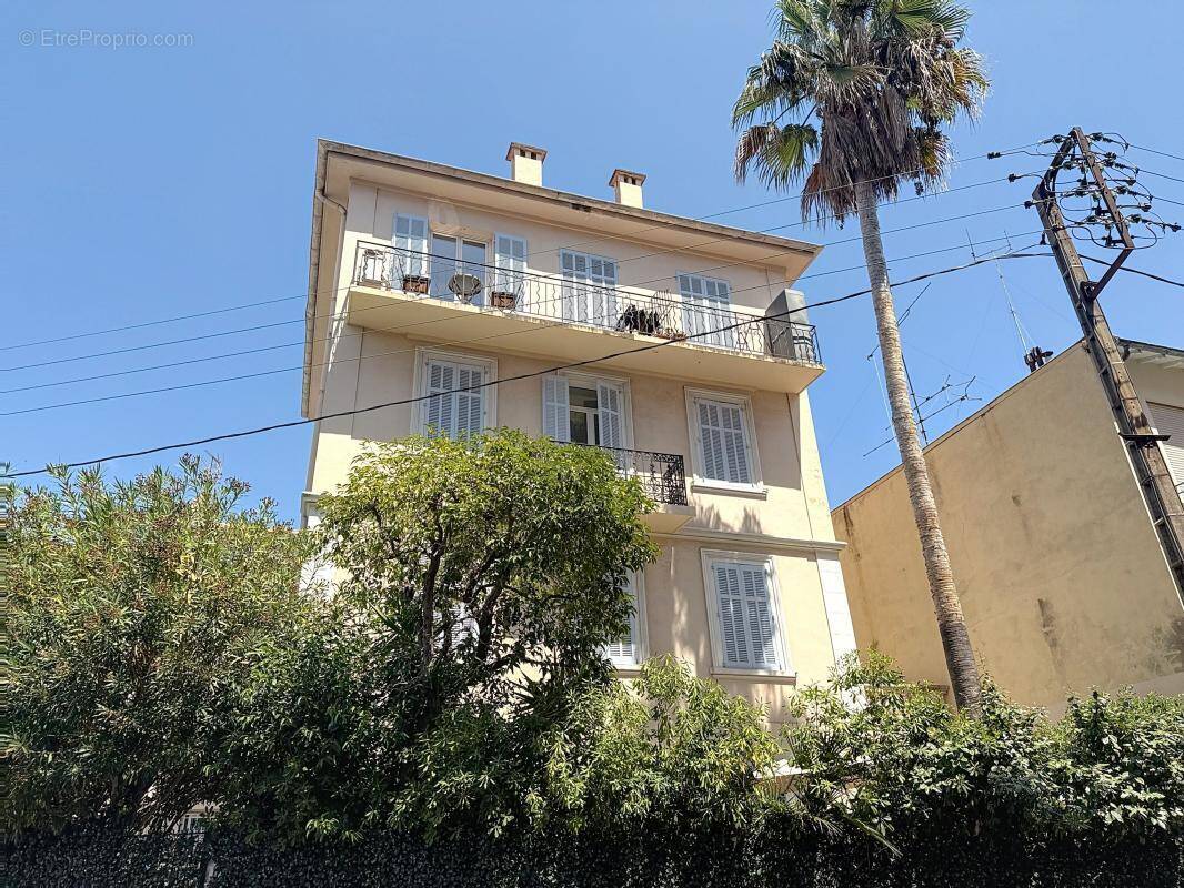 Appartement à CANNES