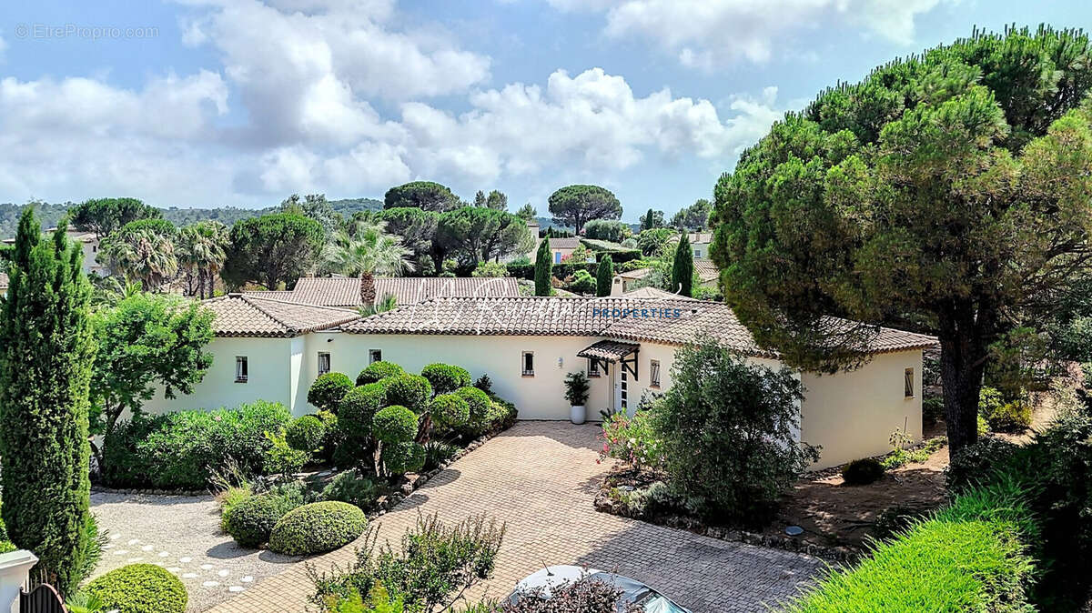 Maison à SAINT-RAPHAEL
