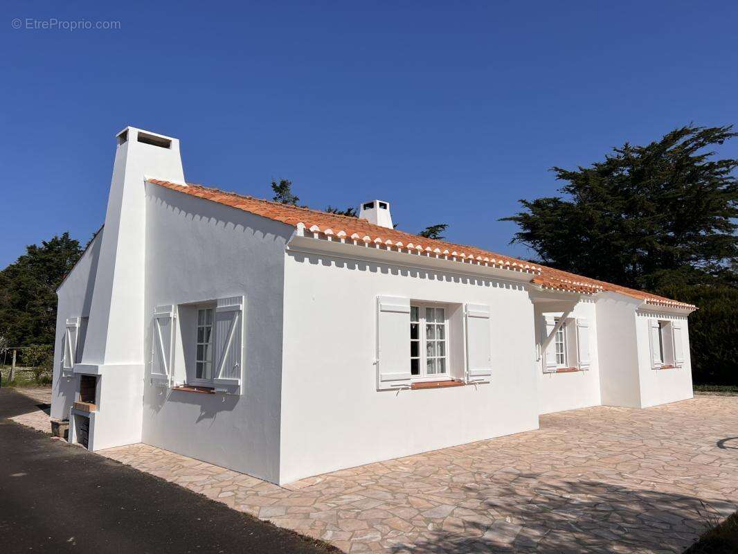Maison à BOUIN