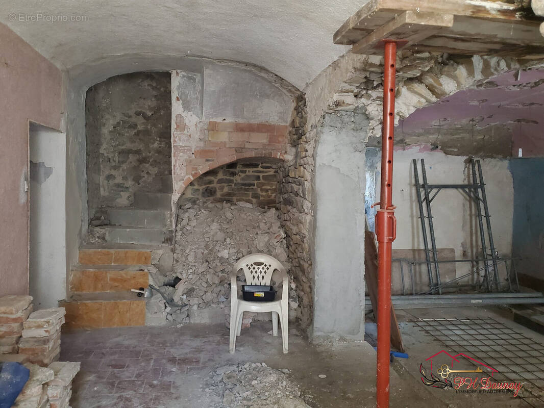 Maison à LES MAGES