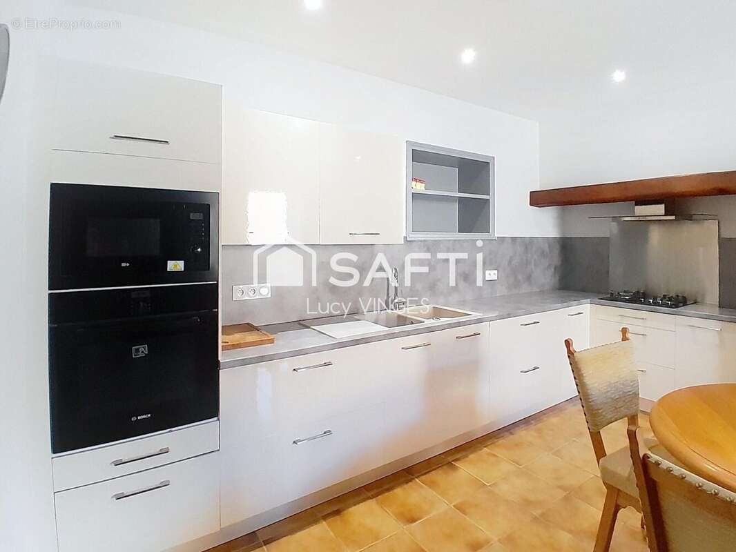 Photo 2 - Maison à MONTCABRIER
