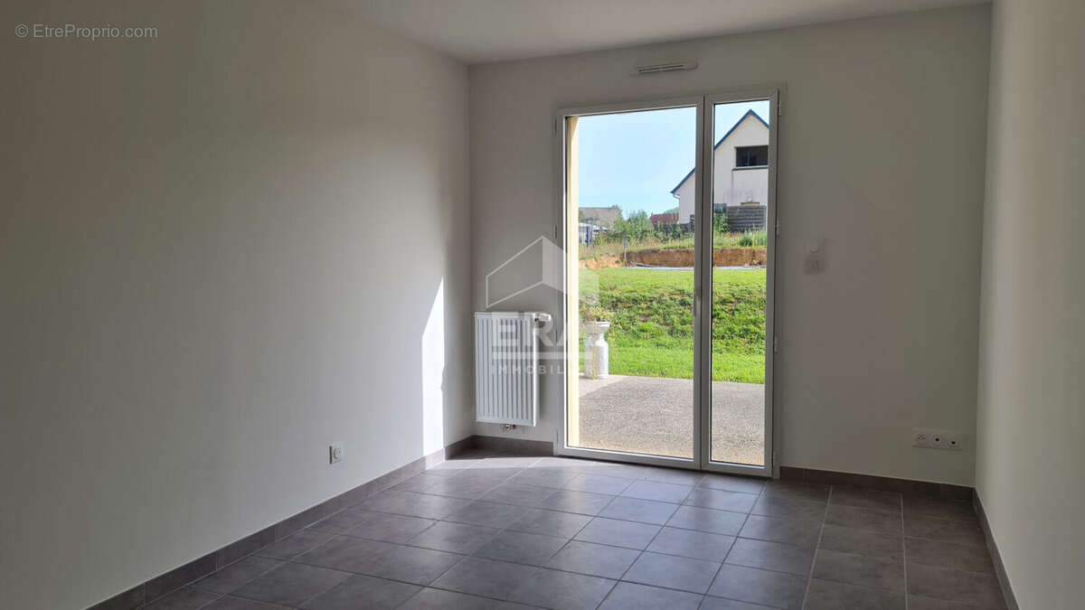 Appartement à BUCHY