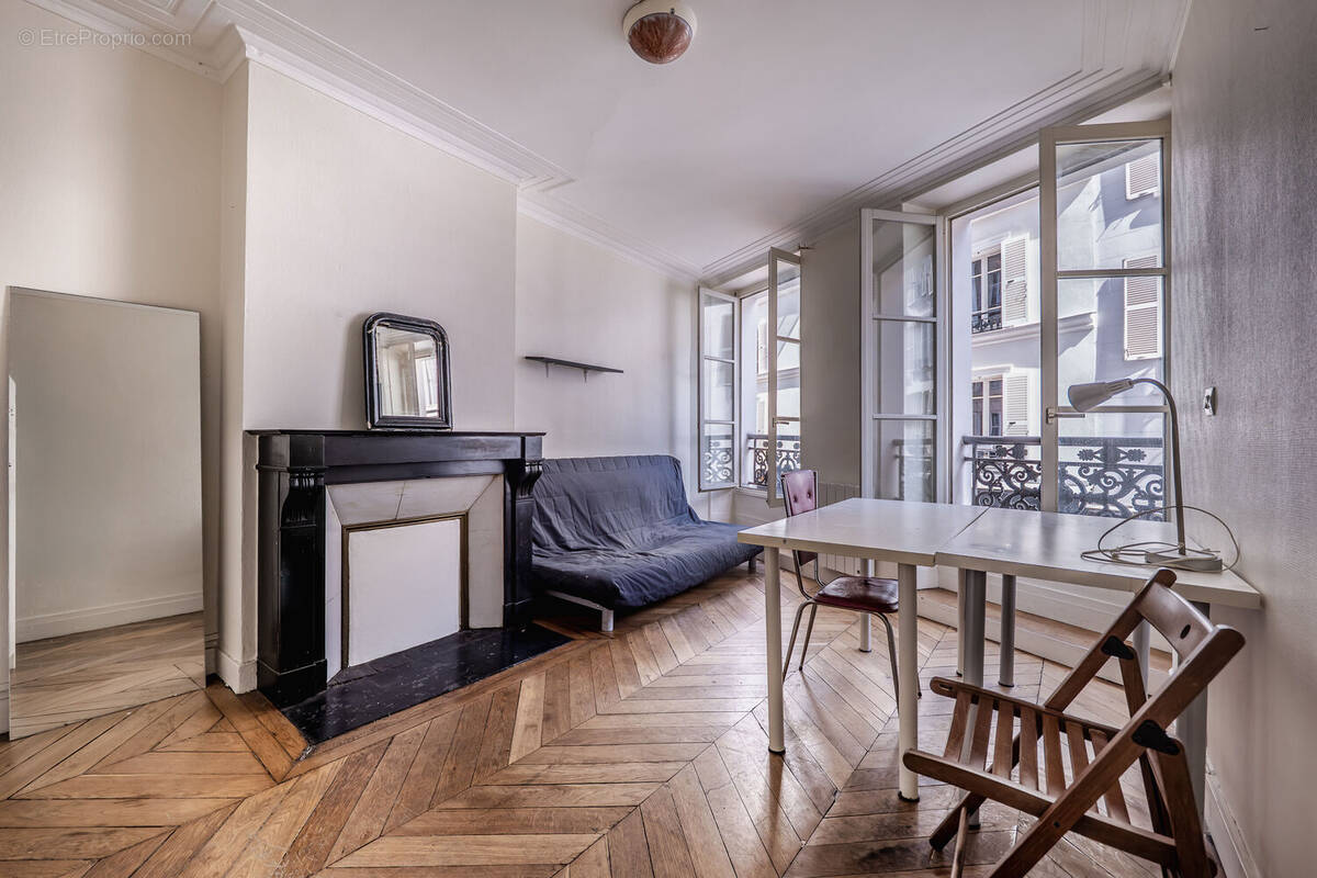 Photo 1 - Appartement à PARIS-3E