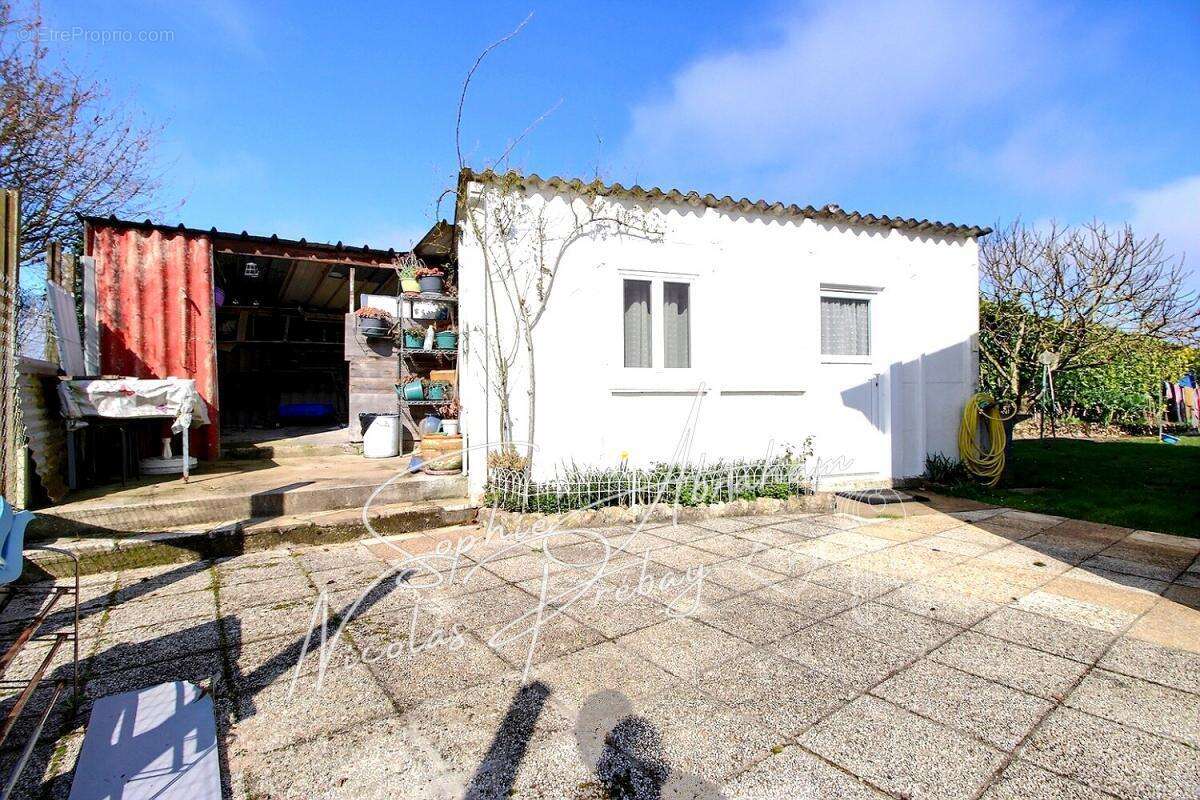 Maison à JANVILLE