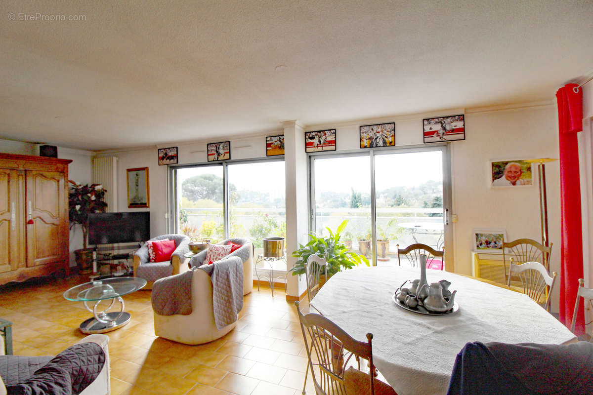 Appartement à NIMES