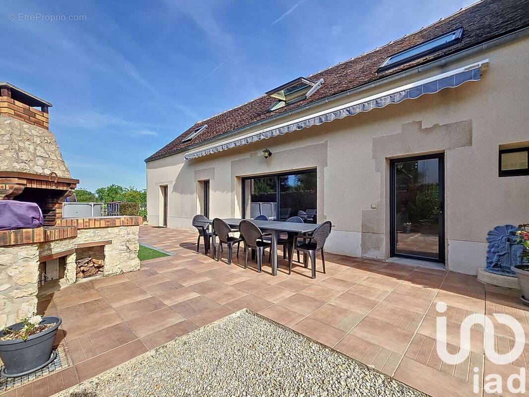 Photo 1 - Maison à BRAY-SUR-SEINE