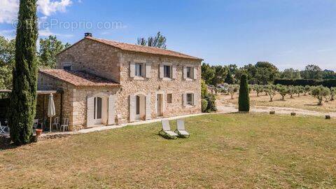 Maison à MAUSSANE-LES-ALPILLES