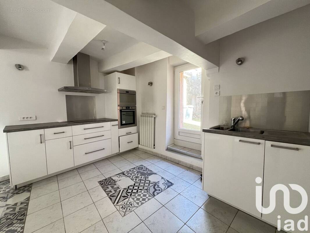 Photo 1 - Maison à CABASSE