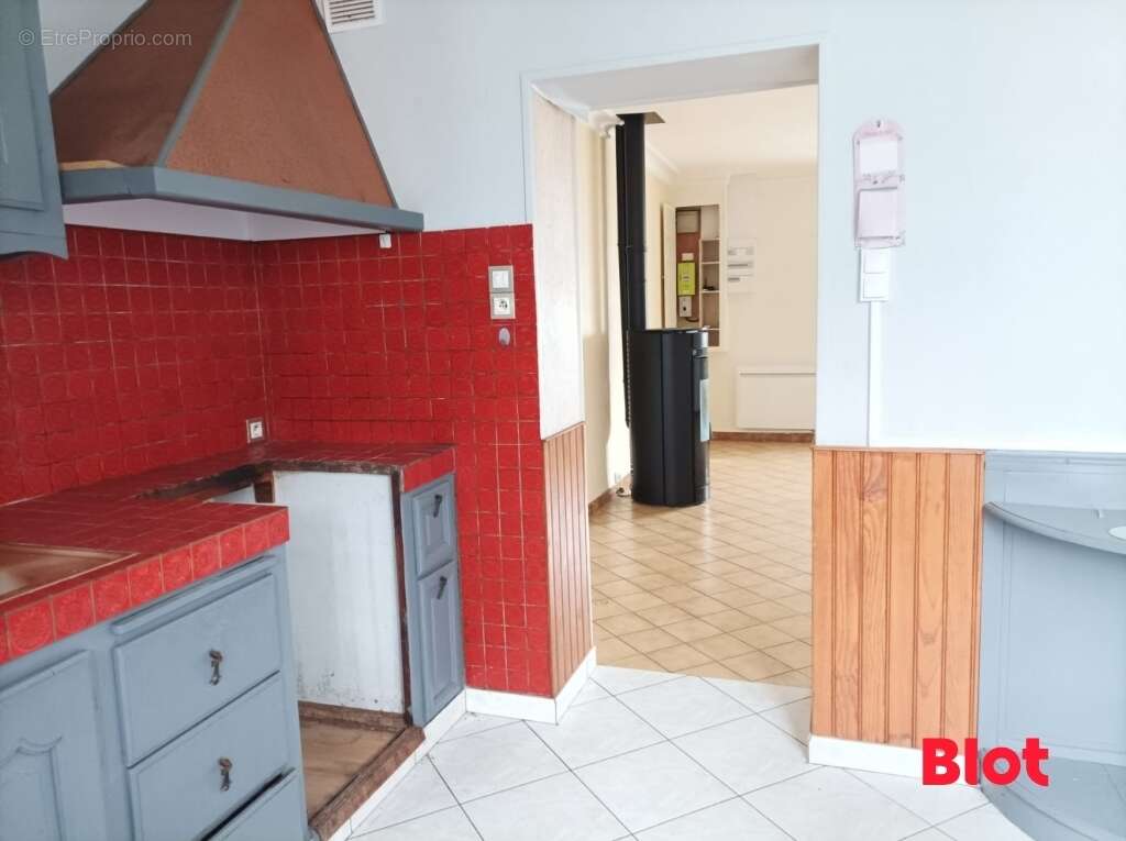 Maison à LA GUERCHE-DE-BRETAGNE