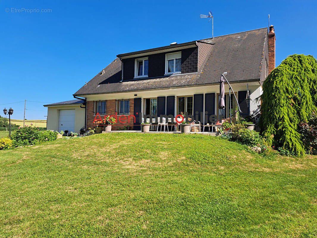 Maison à ARNICOURT