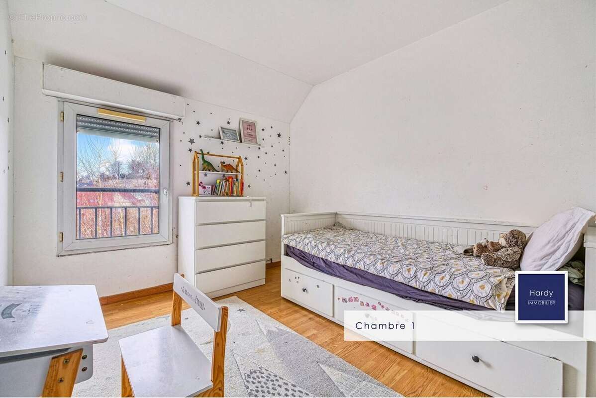 Appartement à PONTOISE