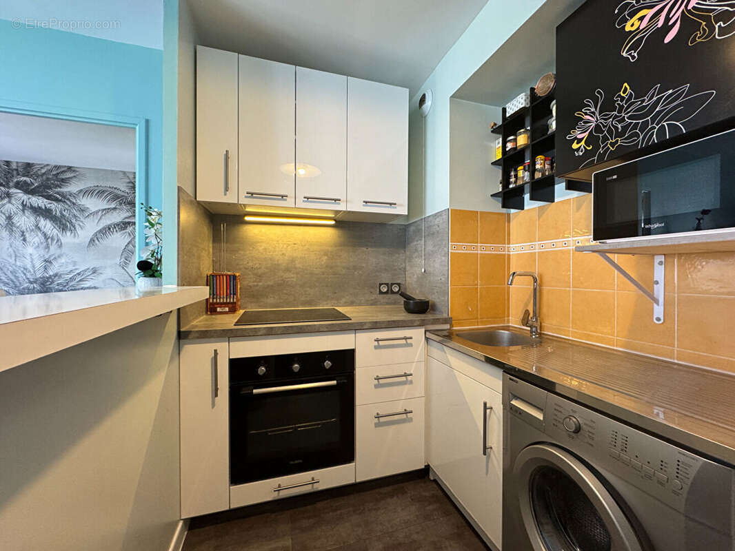 Appartement à COMBS-LA-VILLE