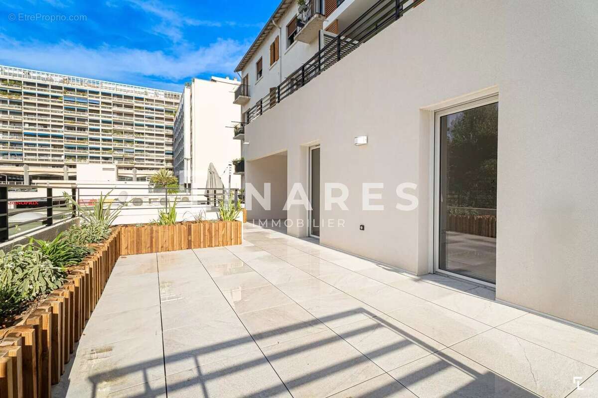 Appartement à MARSEILLE-8E