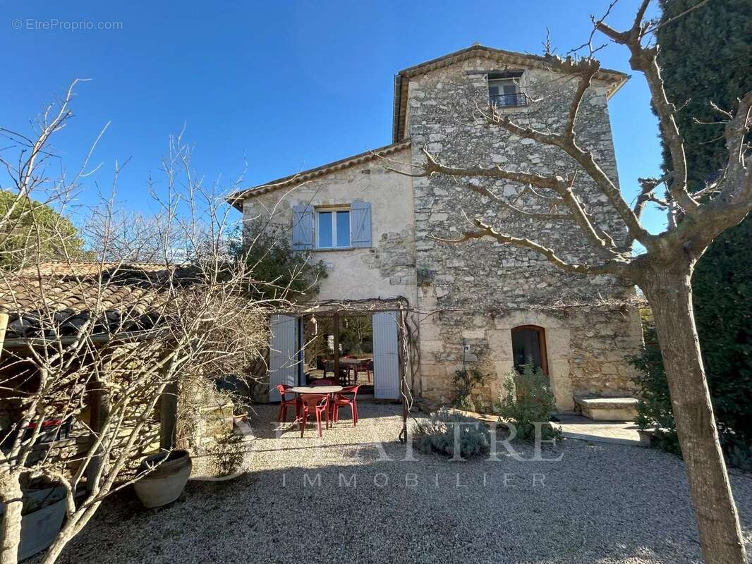 Maison à LE ROURET
