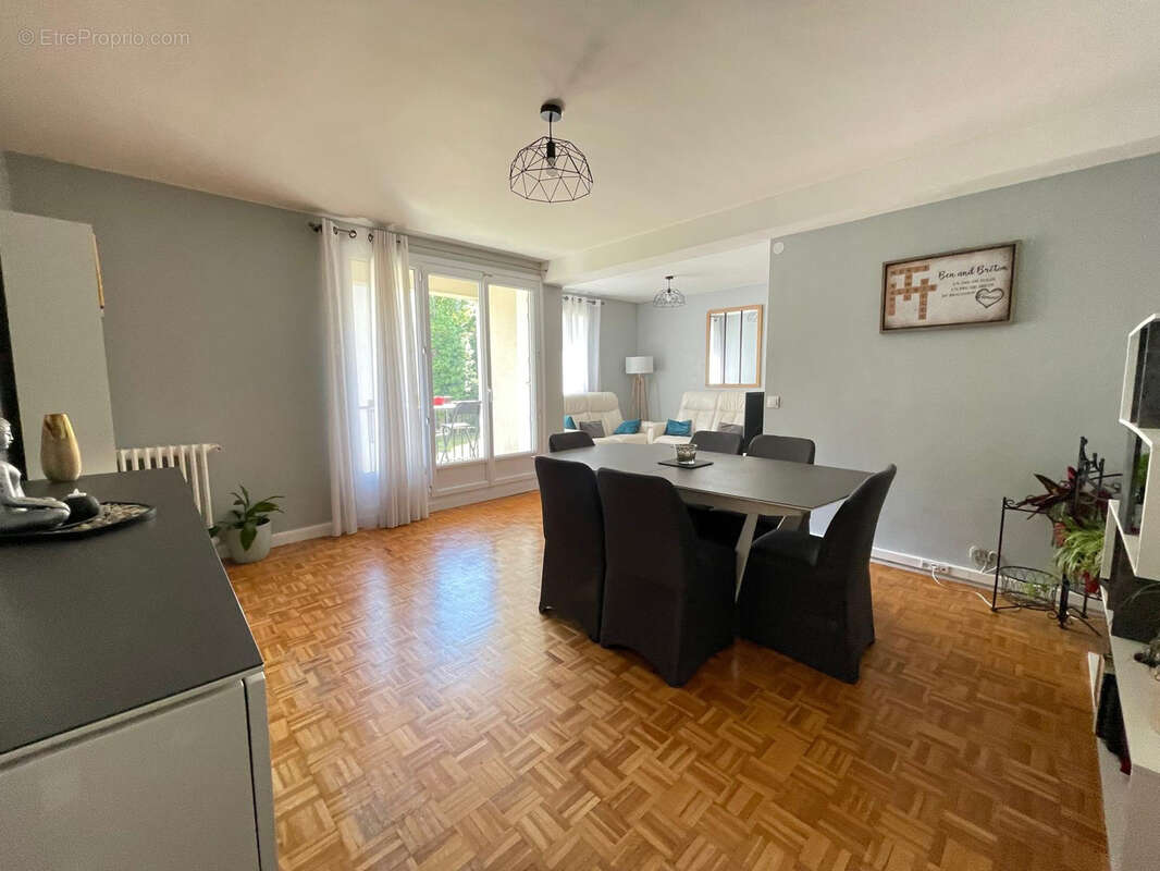 Appartement à MITRY-MORY